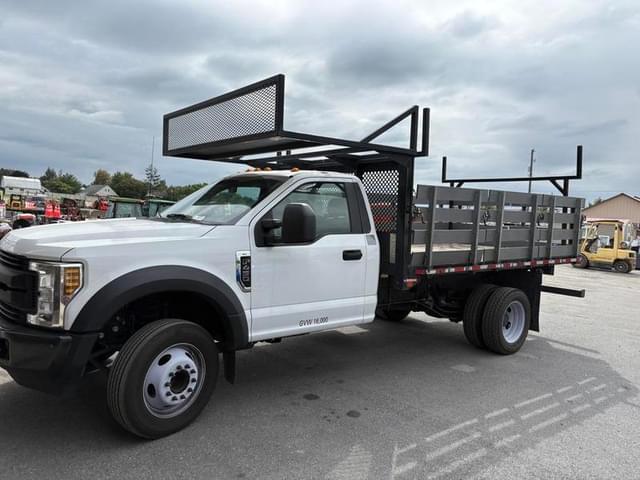 Image of Ford F-450 equipment image 1