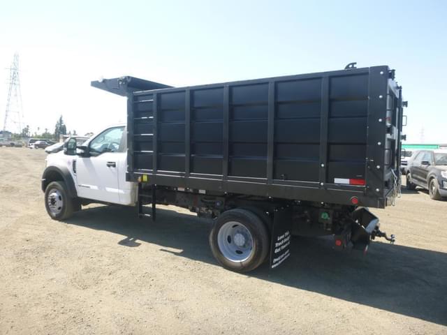 Image of Ford F-450 equipment image 3