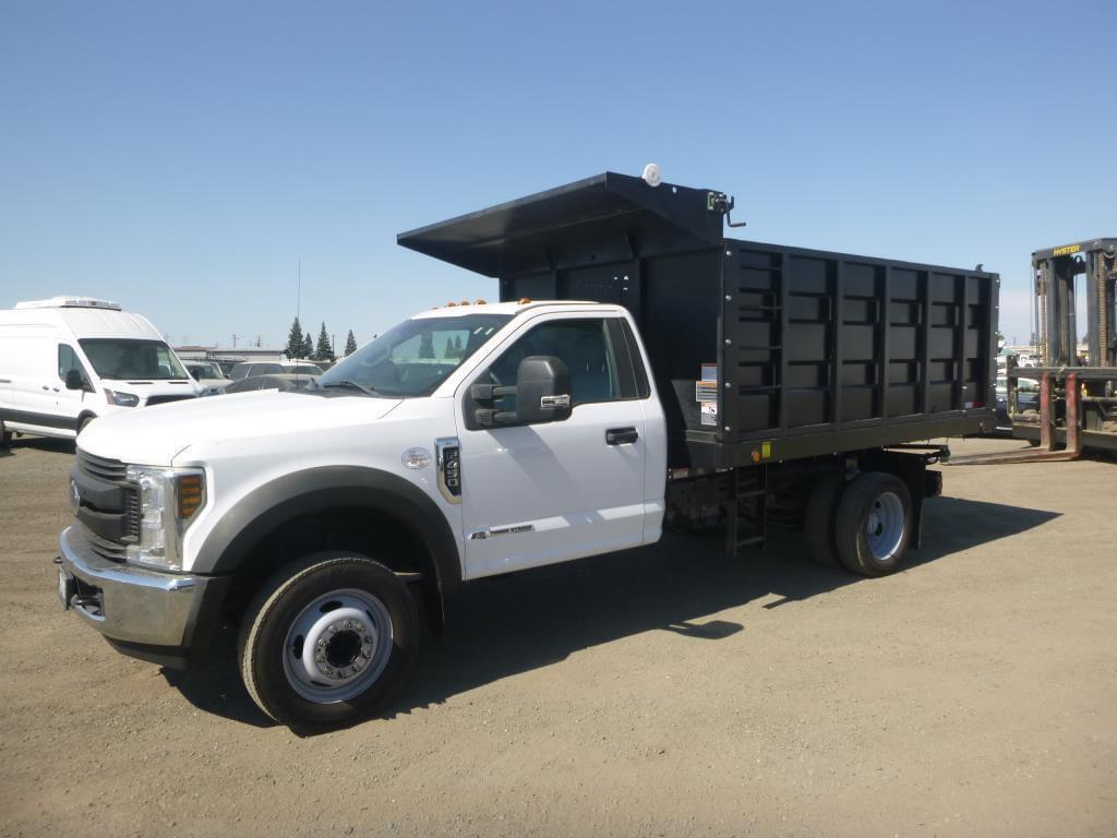 Image of Ford F-450 Primary image