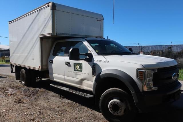 Image of Ford F-450 equipment image 3