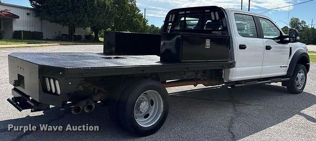 Image of Ford F-550 equipment image 4