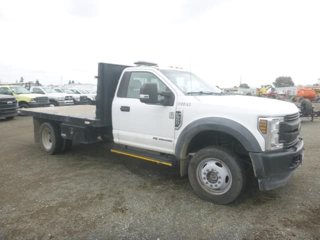 Image of Ford F-550 equipment image 1
