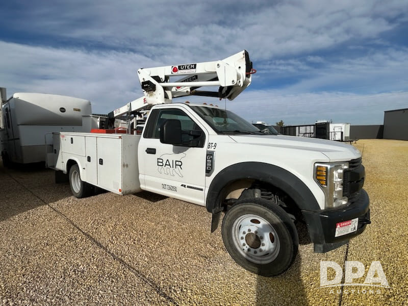 2019 Ford F-550 Equipment Image0