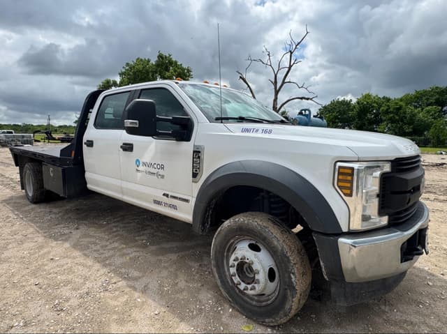 Image of Ford F-550 equipment image 1