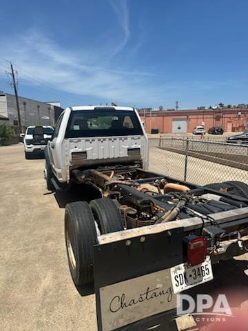 Image of Ford F-550 equipment image 2