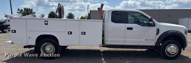 Image of Ford F-550 equipment image 3