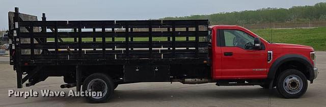 Image of Ford F-550 equipment image 3