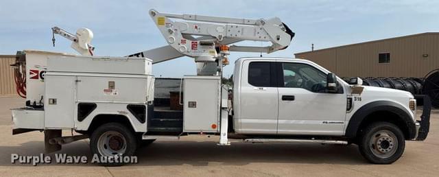 Image of Ford F-550 equipment image 3