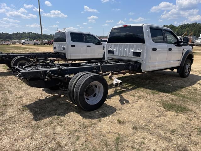 Image of Ford F-550 equipment image 2