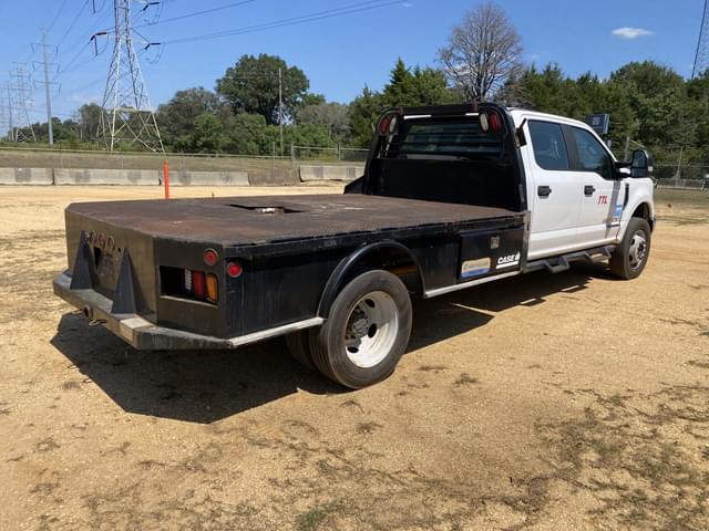 Image of Ford F-550 equipment image 2