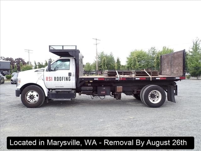 Image of Ford F-650 equipment image 3