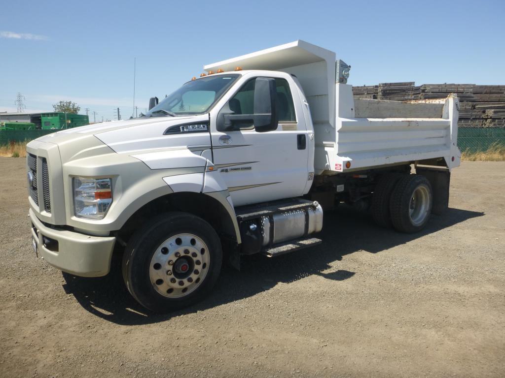 Image of Ford F-650 Primary image