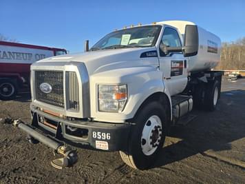Main image Ford F-750