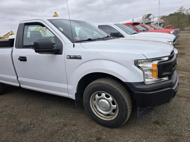 Image of Ford F-150 equipment image 3