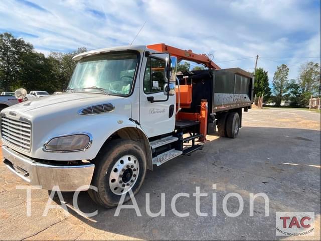Image of Freightliner Business Class M2 106 equipment image 2
