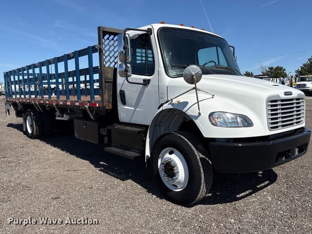 Image of Freightliner Business Class M2 equipment image 2