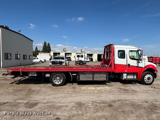 Image of Freightliner Business Class M2 equipment image 3