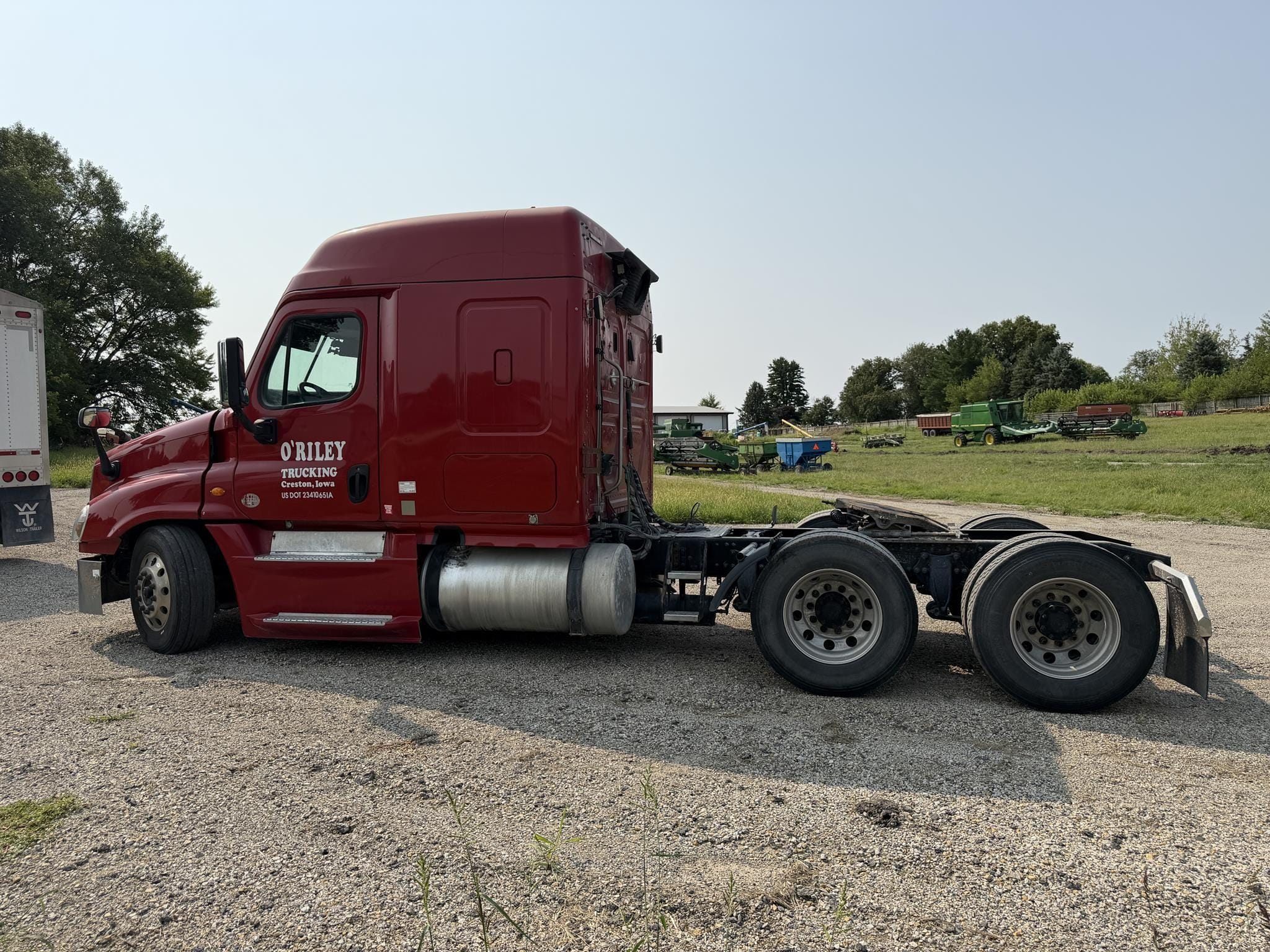 2019 Freightliner Cascadia 125 Equipment Image0