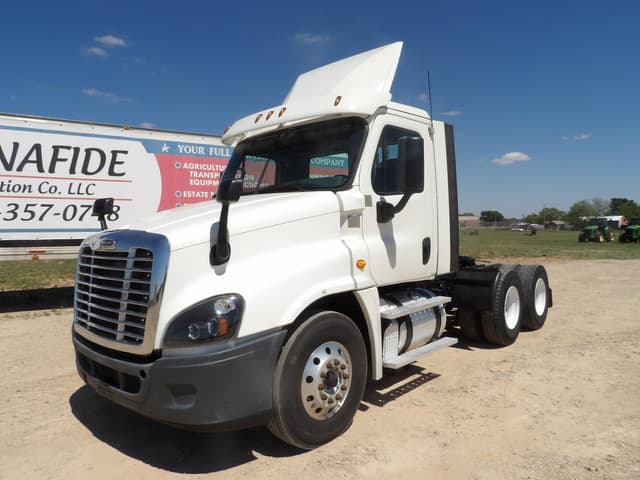 Image of Freightliner Cascadia 125 equipment image 1