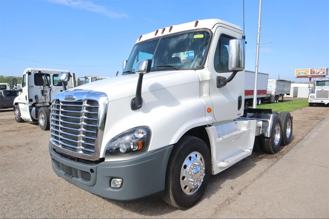 Image of Freightliner Cascadia 125 Primary Image