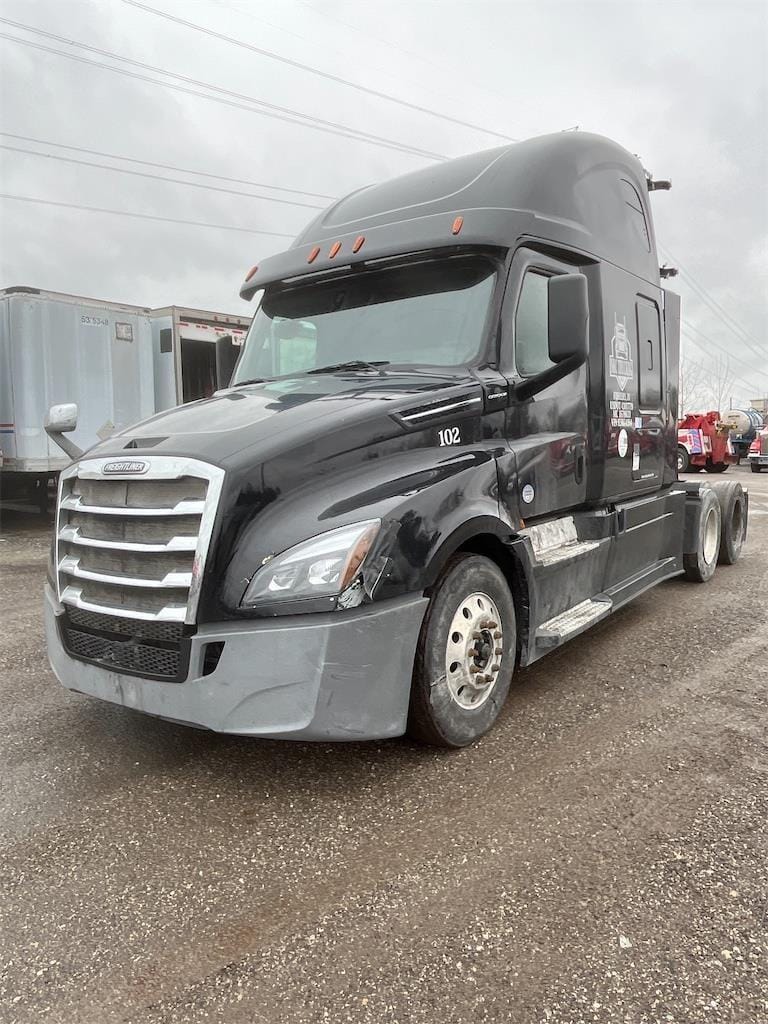 2019 Freightliner Cascadia 126 Equipment Image0