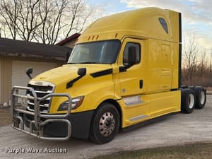 2019 Freightliner Cascadia 126 Image