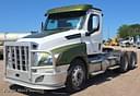 2019 Freightliner Cascadia 126 Image