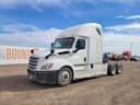 2019 Freightliner Cascadia 126 Image