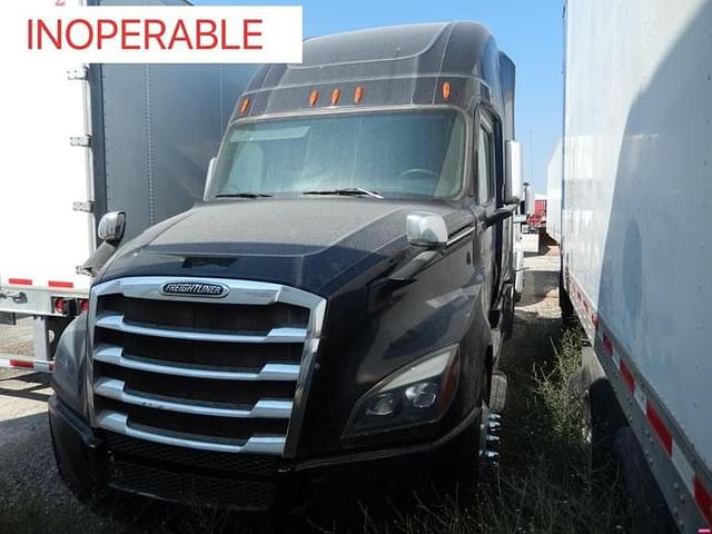 Image of Freightliner Cascadia equipment image 1