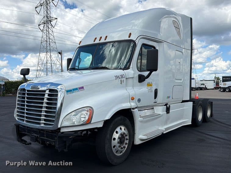 Image of Freightliner Cascadia Primary image