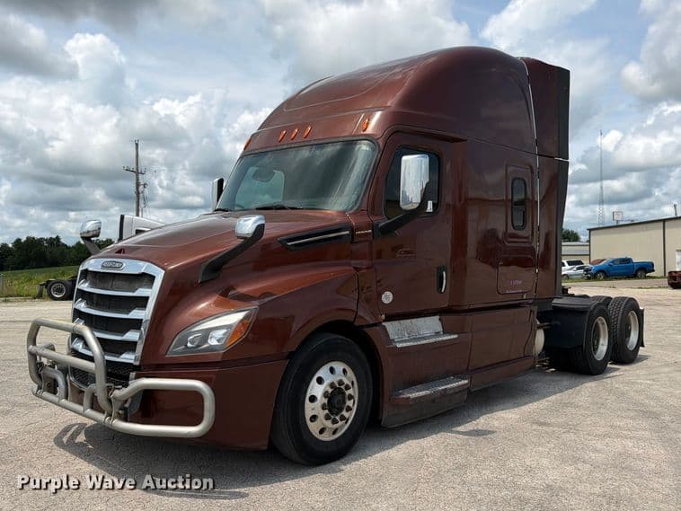 Image of Freightliner Cascadia Primary image