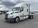 2021 Freightliner Cascadia Image