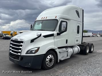 Main image Freightliner Cascadia