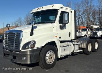 Main image Freightliner Cascadia
