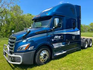 2019 Freightliner Cascadia Equipment Image0