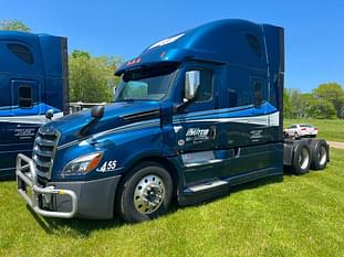 2019 Freightliner Cascadia Equipment Image0