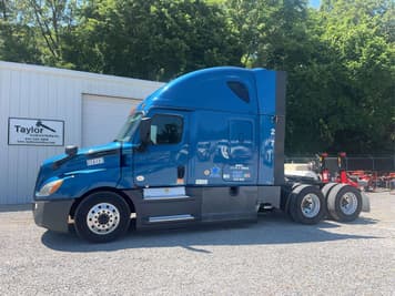 Main image Freightliner Cascadia