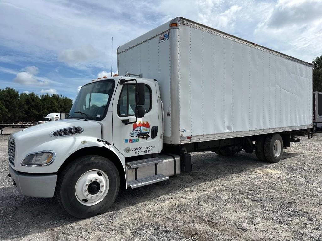 2019 Freightliner M2 106 Equipment Image0
