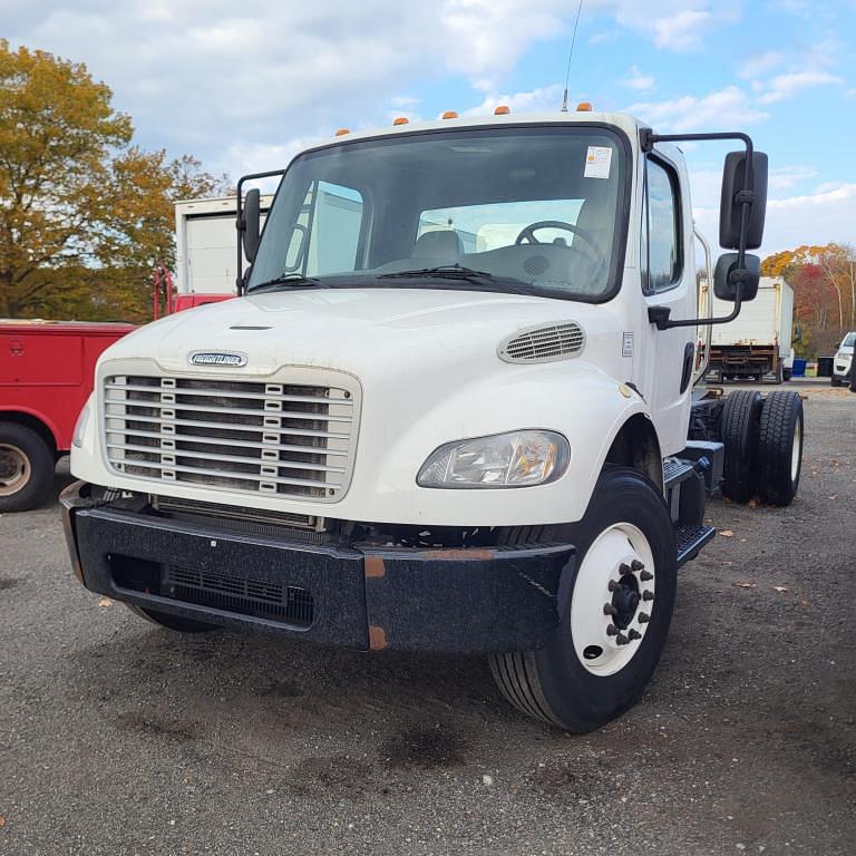 Image of Freightliner M2 Primary image