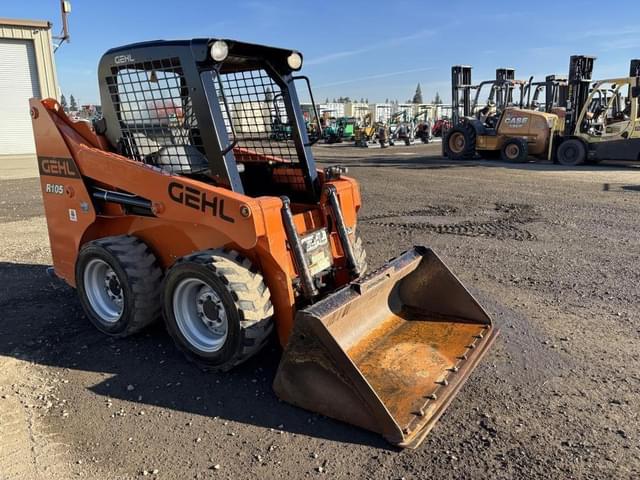 Image of Gehl R105 equipment image 1