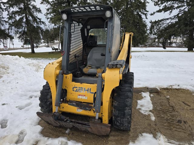 Image of Gehl R150 equipment image 2