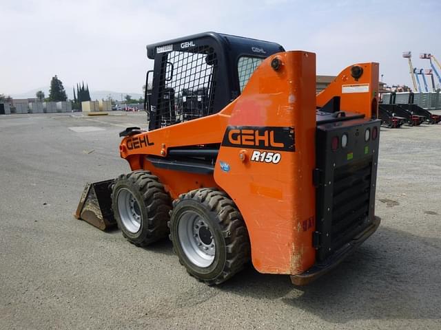 Image of Gehl R150 equipment image 3