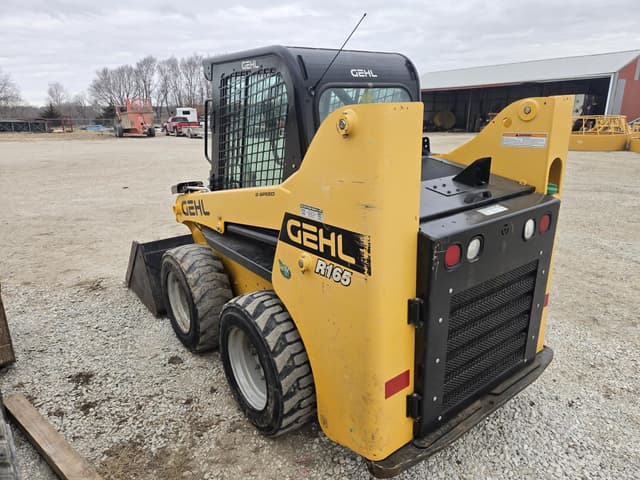 Image of Gehl R165 equipment image 3