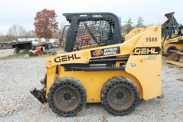 Image of Gehl R165 equipment image 1