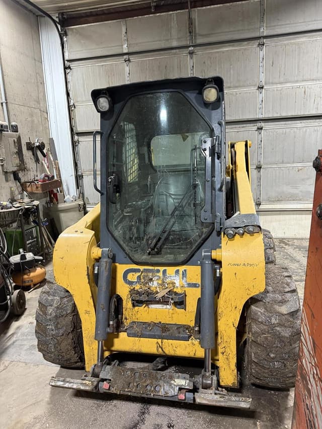 Image of Gehl R190 equipment image 2