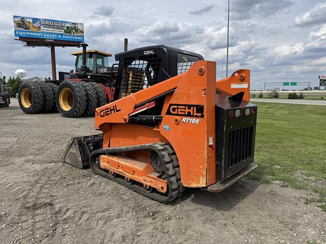 Image of Gehl RT105 equipment image 2