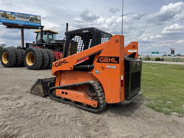 Image of Gehl RT105 equipment image 2