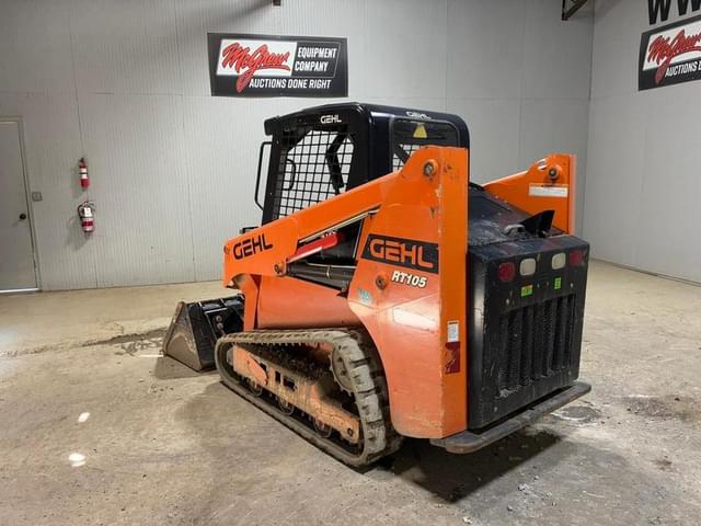 Image of Gehl RT105 equipment image 3