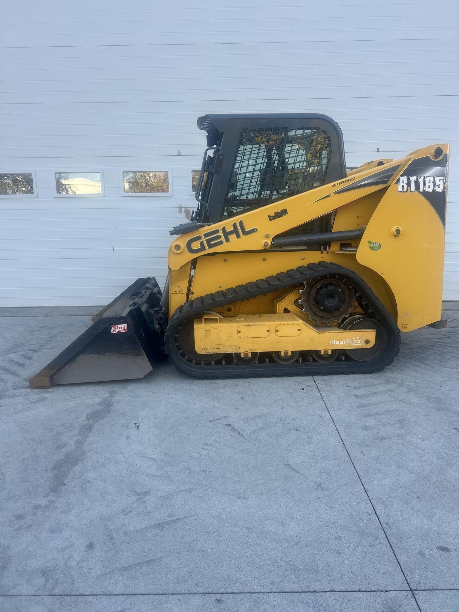 2019 Gehl RT165 Equipment Image0