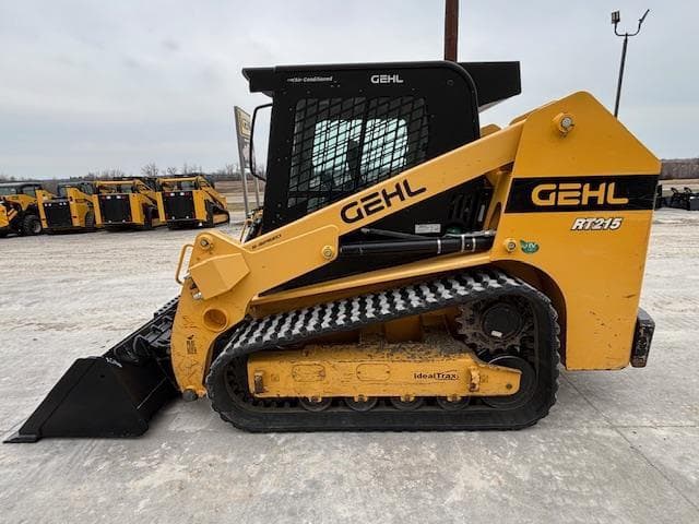 Image of Gehl RT215 equipment image 2